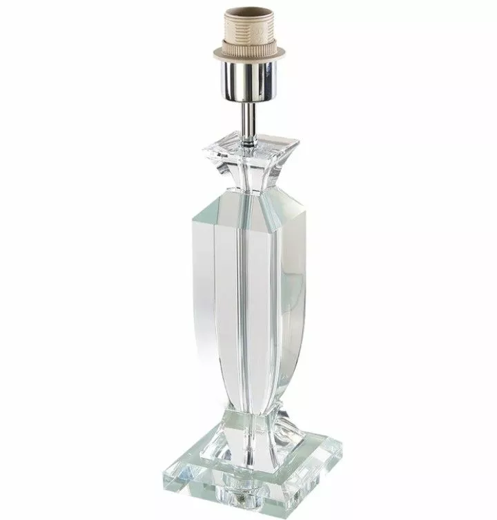 Kristallijalkainen Pöytävalaisin Castelfranco 1 Kristallijalkainen Pöytävalaisin Castelfranco