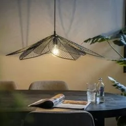 Lehtiaiheinen Kattovalaisin Archtiq Bl 8 Lehtiaiheinen Kattovalaisin Archtiq Bl -Ruokapöydät Verkäufe musta lehtiaiheinen kattovalaisin archtiq yk