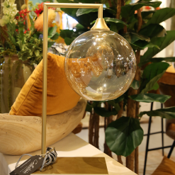 Pöytävalaisin Vilmar Gold -Ruokapöydät Verkäufe tafellampvilmargoud