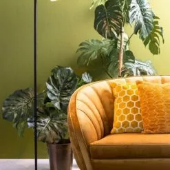 Musta Lattiavalaisin Mette -8712 -Ruokapöydät Verkäufe tyylikas musta lattiavalaisin mette sisustus